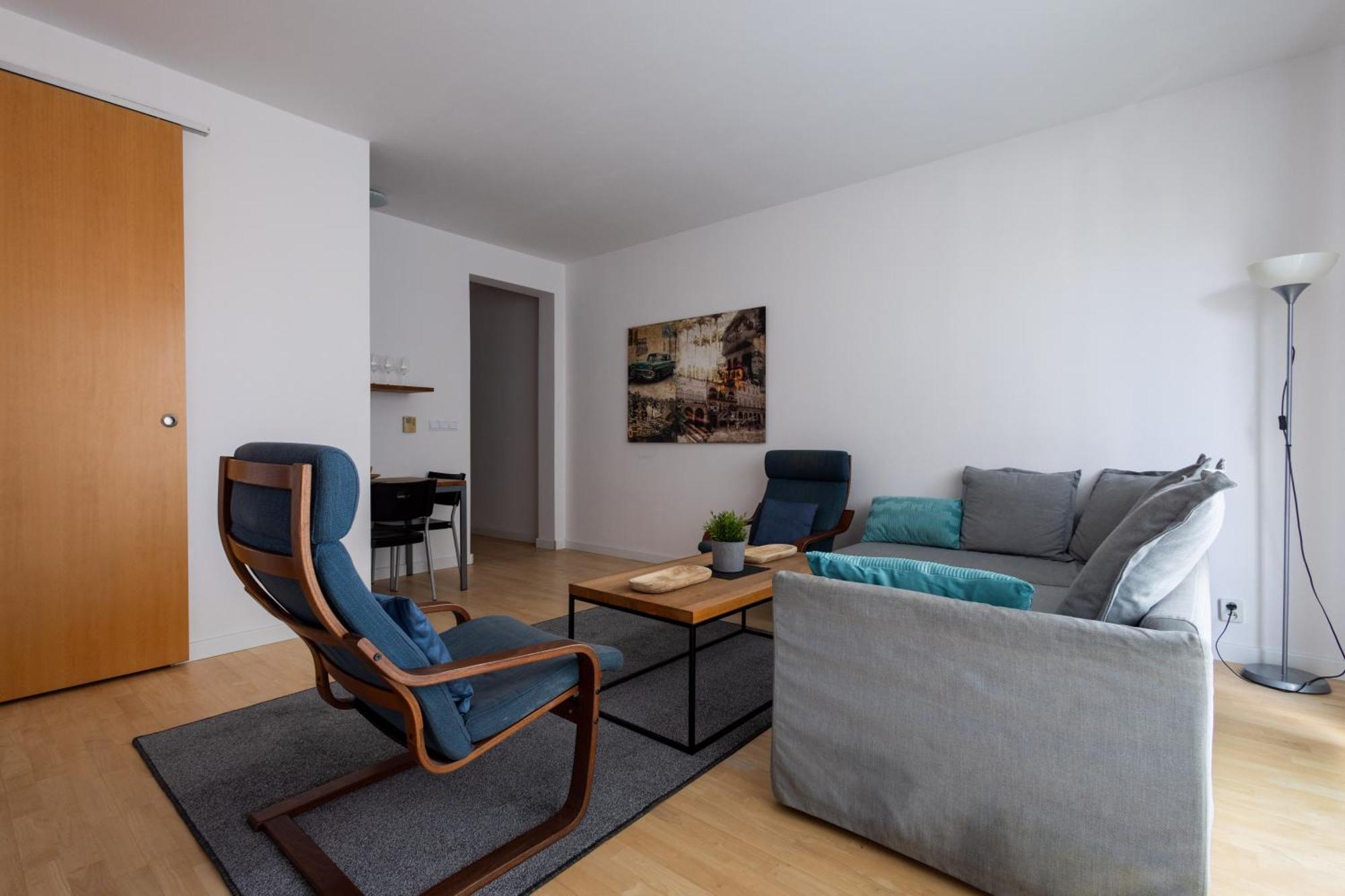 2 Apartamento *